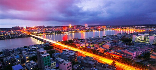 为何XG后柳州房价2025年只涨不跌？